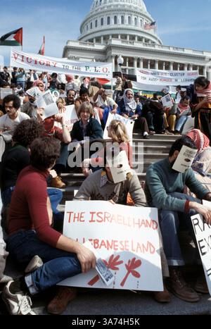 18 maggio 1978; Washington, DC, USA; una piccola manifestazione "pro-Israele" si svolge di fronte al Campidoglio a Washington, DC. Foto Stock