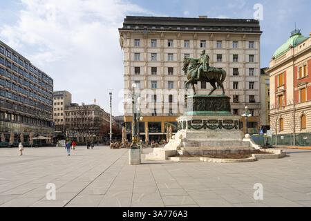 Belgrado, Serbia. 22 marzo 2025. La statua equestre del monumento del principe Mihailo in Piazza della Repubblica nel centro della città Foto Stock