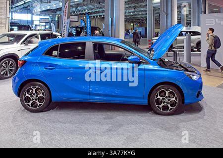 Pasila, Helsinki, Finlandia – 14 marzo. 2025: MG3 Hybrid+ al salone AUTO 25 e Mobility di Messukeskus Helsinki. Foto Stock