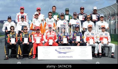 17 marzo 2013 - Melbourne, Victoria, Australia - i piloti posano per la foto ufficiale dei piloti il quarto giorno del Gran Premio di Formula uno 2013, Melbourne, Australia. (Immagine di credito: © Theo Karanikos/ZUMAPRESS.com) Foto Stock