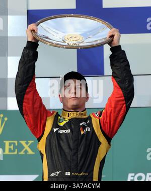 17 marzo 2013 - Melbourne, Victoria, Australia - KIMI RAIKKONEN (fin) della Lotus F1 Team alla guida della Renault RS27-2013 vince il Gran Premio d'Australia di Formula 1 2013 a Melbourne, Australia. (Immagine di credito: © Theo Karanikos/ZUMAPRESS.com) Foto Stock