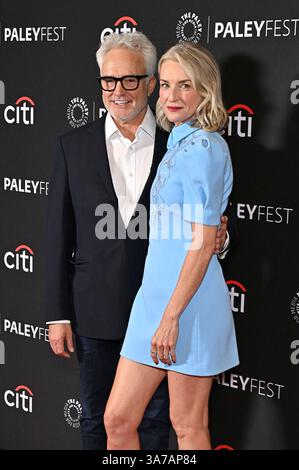 Bradley Whitford und Ever Carradine Beim Screening der Hulu serie "The Handmaid's tale: Der Report der Magd" auf dem 42. Paleyfest 2025 m Dolby Theatre. Los Angeles, 26.03.2025 Foto Stock