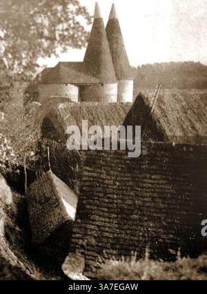 Immagini della Gran Bretagna negli anni '1940 -- Oast Houses a Eridge, Kent, Regno Unito nel 1940 Foto Stock