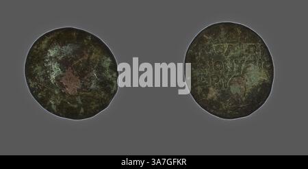 Una moneta intemprata con antiche iscrizioni e simboli su entrambi i lati, che mostrano dettagli intricati che riflettono il suo significato storico. Arte classica con un tocco moderno reinventata da Artotop, moneta raffigurante l'eroe Ercole, 200/133 a.C., greca, antica Grecia, bronzo, diam. 2 cm, 5,37 g Foto Stock