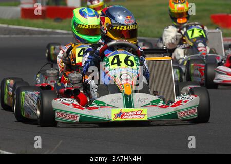 Alexander Albon è un pilota thailandese e britannico, che gareggia (2025) sotto la bandiera thailandese in Formula 1 per la Williams. Foto Stock