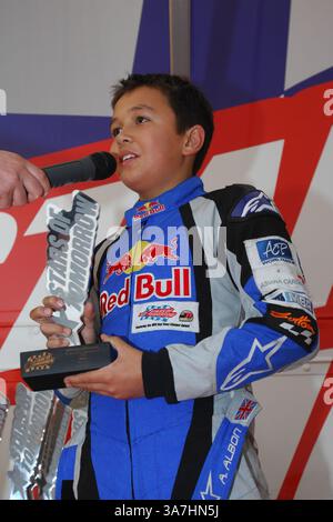 Alexander Albon è un pilota thailandese e britannico, che gareggia (2025) sotto la bandiera thailandese in Formula 1 per la Williams. Foto Stock