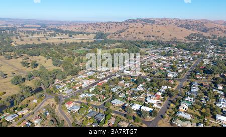 La città di Gundagai sul fiume Murrumbidgee, nuovo Galles del Sud. Foto Stock