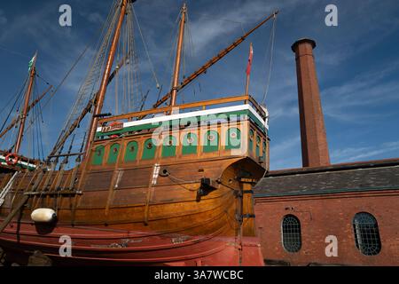La replica Matthew è in manutenzione al porto di Bristol nel Regno Unito Foto Stock