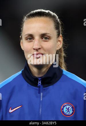 Londra, Regno Unito. 27 marzo 2025. Nathalie Björn del Chelsea durante la partita di UEFA Women's Champions League allo Stamford Bridge di Londra. Il credito per immagini dovrebbe essere: David Klein/Sportimage Credit: Sportimage Ltd/Alamy Live News Foto Stock