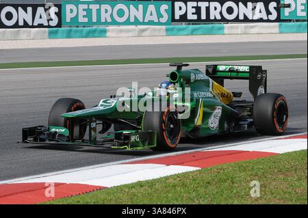 22 marzo 2013 - Sepang, Malesia - Charles Pic, pilota francese del team Caterham F1 alla guida della sua vettura durante la prima sessione di prove di Formula 1 del Gran Premio malese 2013 sul circuito Internazionale di Sepang. (Immagine di credito: © Robertus Pudyanto/ZUMAPRESS.com) Foto Stock