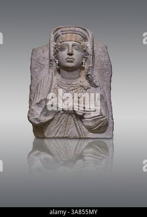 Monumento in pietra calcarea romana, busto ritratto di una donna proveniente da un cimitero romano di Palmyrene, 50-270 d.C., nella storica Palmyra, Siria. British Museum di Londra. Foto Stock