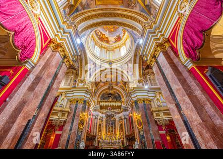 L'interno della Cattedrale metropolitana di San Paolo, Mdina, Malta Foto Stock