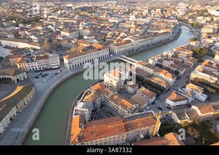 Veduta aerea della città italiana Senigallia Foto Stock