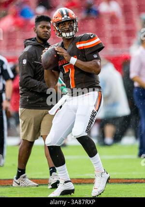 26 agosto 2017 - il quarterback dei Cleveland Browns DeShone Kizer (7) prima della partita tra i Cleveland Browns e i Tampa Bay Buccaneers al Raymond James Stadium di Tampa, Florida. Del Mecum/CSM(immagine di credito: &Copy; del Mecum/CSM tramite filo ZUMA) Foto Stock