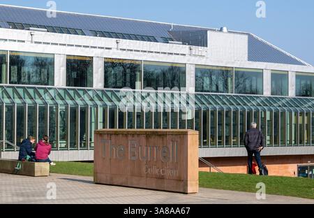 The Burrell Collection Museum in Pollok Country Park, Glasgow, Scozia, 2025 Foto Stock