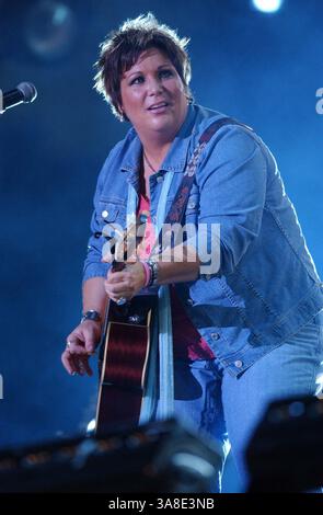 9 giugno 2005 - Nashville, Tennessee, Stati Uniti - 9 giugno 2005 - Nashville, Tennessee - Sugarland. 2005 CMA Music Festival tenutosi al Coliseum. Credito fotografico: George Shepherd/AdMedia Foto Stock