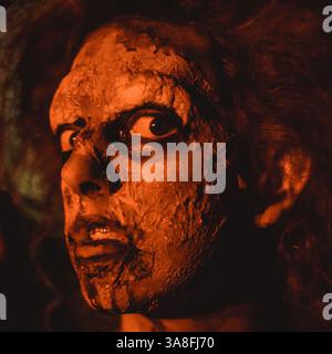 7 ottobre 2017 - Sitges, Catalogna, Spagna - Una giovane donna composta da zombie partecipa alla Sitges Zombie Walk 2017 (immagine di credito: © Matthias Oesterle via ZUMA Wire) Foto Stock