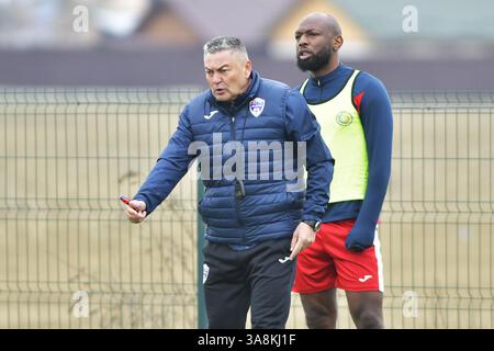 Ilie Stan - allenatore di Gloria Buzau , Superliga rumena Foto Stock