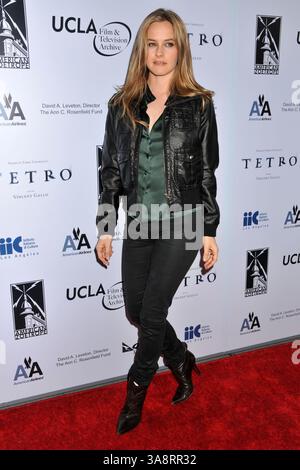 3 giugno 2009 - Westwood, CA, Stati Uniti - 3 giugno 2009 - Westwood, CA - Alicia Silverstone. "TETRO" Los Angeles Premiere si tiene al Billy Wilder Theater. Foto: Byron Purvis/AdMedia (immagine di credito: © Byron Purvis/AdMedia via ZUMA Wire) Foto Stock