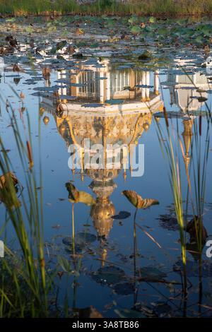 Wat Thung Setthi nella provincia di Khon Kaen in Thailandia. Thailand, Khon Kaen, 7 dicembre 2024 Foto Stock