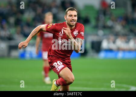 MELBOURNE, AUSTRALIA. 29 marzo 2025. Nella foto: Il centrocampista dell'Adelaide United Dylan PIERIAS durante la partita ISUZU A League Pride Cup Unite Round 24, Melbourne Victory contro Adelaide United all'AAMI Park di Melbourne, Australia il 29 marzo 2025. Crediti: Karl Phillipson / Alamy Live News Foto Stock
