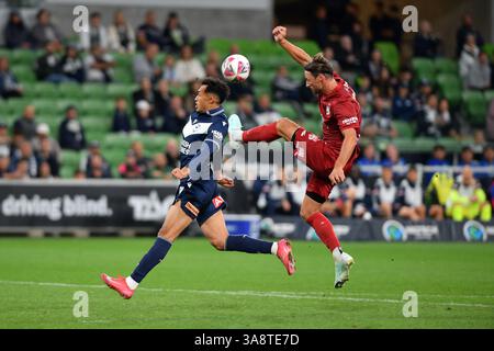 MELBOURNE, AUSTRALIA. 29 marzo 2025. Nella foto: L'attaccante della vittoria di Melbourne Nishan VELUPILLAY durante la partita ISUZU A League Pride Cup Unite Round 24, Melbourne Victory contro Adelaide United all'AAMI Park, Melbourne, Australia il 29 marzo 2025. Crediti: Karl Phillipson / Alamy Live News Foto Stock