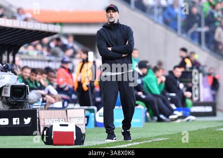 Fussball 1. Bundesliga 27. Spieltag Borussia Moenchengladbach - RB Leipzig AM 29.03.2025 im Borussia-Park a Moenchengladbach Marco Rose ( Trainer/Cheftrainer Lipsia ) le normative DFL vietano qualsiasi uso di fotografie come sequenze di immagini e/o quasi-video. Foto: Revierfoto credito: ddp media GmbH/Alamy Live News Foto Stock