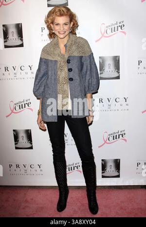 8 dicembre 2009 - Hollywood, California, Stati Uniti - 8 dicembre 2009 - Hollywood, California - Angel McCord. PRVCY Premium Denim Book e CD Launch Party tenutosi a Beso. Credito fotografico: Kevan Brooks/AdMedia Foto Stock