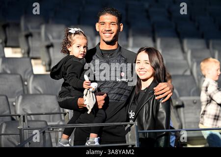 Francoforte, Germania. 29 marzo 2025. Fussball 1. Bundesliga 27. Spieltag Eintracht Frankfurt - VfB Stuttgart am 29.03.2025 im Deutsche Bank Park di Francoforte Kaua Santos ( Francoforte ) le normative DFL vietano qualsiasi uso di fotografie come sequenze di immagini e/o quasi-video. Foto: Revierfoto credito: ddp media GmbH/Alamy Live News Foto Stock