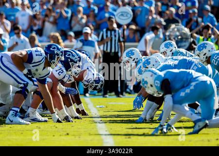 25 settembre 2017: Le squadre affrontano il match di calcio NCAA tra i Duke Blue Devils e i North Carolina Tar Heels al Kenan Memorial Stadium di Chapel Hill, North Carolina. (Scott Kinser/Cal Sport Media)(immagine di credito: &Copy; Scott Kinser/CSM tramite cavo ZUMA) Foto Stock