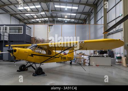 Ei-CIG Piper PA-18-150 Super Cub Weston Airport Dublino 21/03/2025 Foto Stock