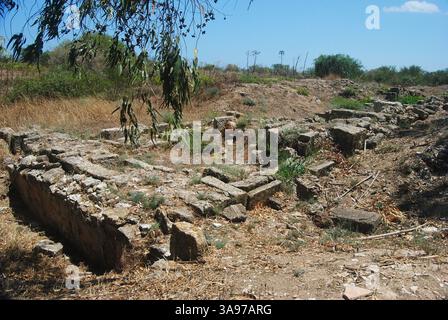 I resti di Villa Romana nell'antica Salamina, Cipro. Si trattava in origine di una struttura a due piani composta da una sala ricevimento e da un cortile interno W. Foto Stock