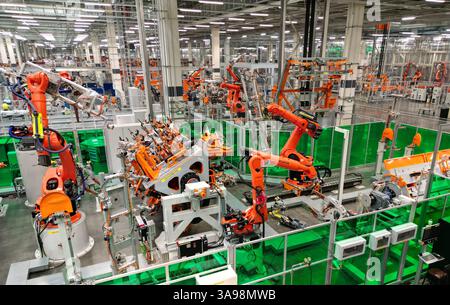 Pechino, Cina. 21 marzo 2025. Una foto aerea scattata il 21 marzo 2025 mostra un laboratorio di saldatura di Audi FAW NEV Co., Ltd. A Changchun, nella provincia di Jilin, nella Cina nord-orientale. Crediti: Si Xiaoshuai/Xinhua/Alamy Live News Foto Stock