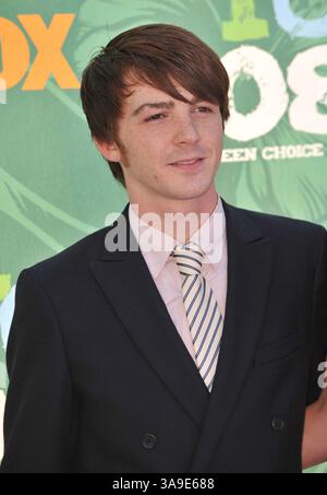 3 agosto 2008 - Universal City, Burbank, Stati Uniti - 3 agosto 2008 - Universal City, California - Drake Bell. 2008 Teen Choice Awards presso il Gibson Amphitheatre. Credito fotografico: Jaguar/AdMedia (immagine di credito: © Jaguar/AdMedia tramite cavo ZUMA) Foto Stock