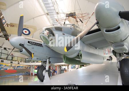 Il B.35, l'ultimo bombardiere del dopoguerra della Mosquito, entrò in servizio in Germania con la BAFO. Da allora si è trasferito in una nuova posizione al RAF Museum di Londra Foto Stock