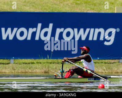 25 settembre 2017: Privel Hinkati del team Benin durante (M1x) Men's Single Sculls - Repechage nei Campionati del mondo di canottaggio che si tengono al Nathan Benderson Park di Sarasota-Bradenton, Florida. Del Mecum/CSM(immagine di credito: &Copy; del Mecum/CSM tramite filo ZUMA) Foto Stock