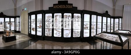 Interno del Museo Civico di Modena. Modena, Emilia Romagna, Italia Foto Stock