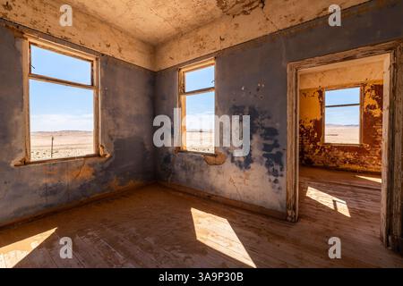 Immagini astratte della città fantasma di Kolmanskop, vicino a Luderitz in Namibia. Foto Stock