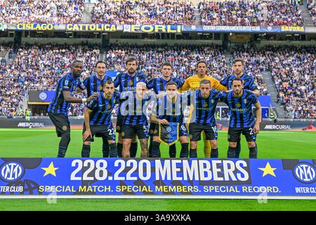 Milano, Italia. 30 marzo 2025. L'11 di partenza dell'Inter visto per la partita di serie A tra Inter e Udinese a Giuseppe Meazza a Milano. Credito: Gonzales Photo/Alamy Live News Foto Stock