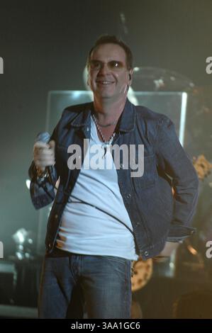 19 marzo 2006; Roma, ITALIA; "Simple Minds" che si esibisce dal vivo a Roma all'Auditorium. Credito obbligatorio: Foto di Evandro Inetti/ZUMA Press. (©) Copyright 2006 di Evandro Inetti Foto Stock