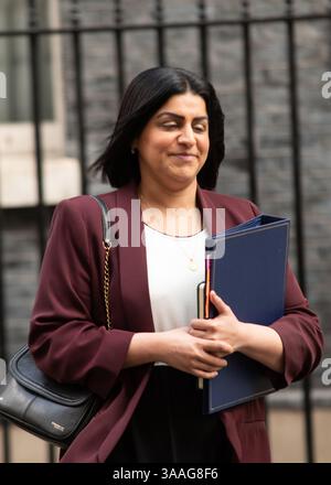 Londra, Regno Unito. 27 marzo 2025. Il Segretario alla difesa Shabana Mahmood lascia il numero 10 dopo una riunione di gabinetto. Cristina Massei/Alamy Live News Foto Stock