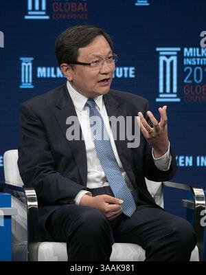 30 aprile 2018 - Beverly Hills, California, U. S - Ning Tang, fondatore e CEO, CreditEase durante la conferenza globale del Milken Institute 2017, tenutasi lunedì 30 aprile 2018 al Beverly Hilton Hotel di Beverly Hills, California. (Immagine di credito: © Prensa Internacional via cavo ZUMA) Foto Stock