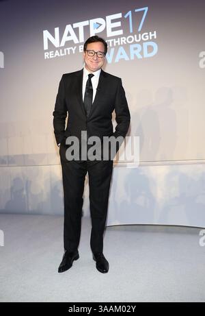 MIAMI BEACH, Florida - 17 GENNAIO: Bob Saget partecipa al NATPE - 1° giorno a Fountainbleau Miami Beach il 17 gennaio 2017 a Miami Beach, Florida... persone: Bob Saget. (Immagine di credito: © SMG via ZUMA Wire) Foto Stock