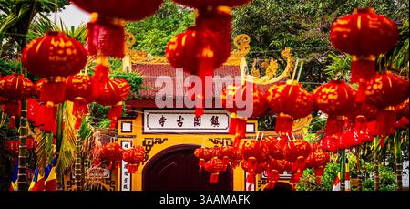 Tran Quoc Pagoda, Vietnam Foto Stock
