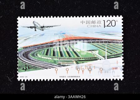 CINA - CIRCA 2008: Un francobollo stampato in Cina mostra aeroporti, circa 2008 Foto Stock