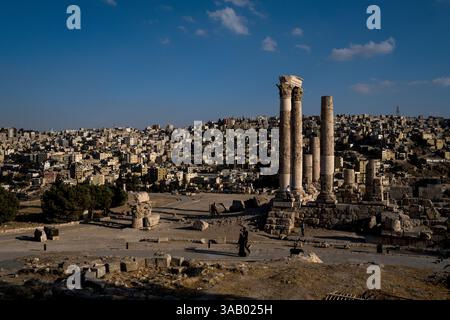 AMMAN, GIORDANIA - 10 SETTEMBRE 2021: Punto panoramico di Amma dalla Cittadella di Amman. CREDITO: Daniel Rodrigues Foto Stock