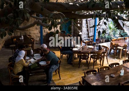 MADABA, GIORDANIA - 10 SETTEMBRE 2021: Ristorante Haret Jdoudna. CREDITO: Daniel Rodrigues Foto Stock