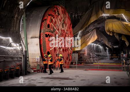 Italia. 2 aprile 2025. I cantieri per la galleria di base Lione-Torino, dove è stata inaugurata la nuova TBM (Tunnel Boring Machine) "Viviana". - Martedì 1 aprile 2025, Italia. News (foto di Marco Alpozzi/LaPresse) crediti: LaPresse/Alamy Live News Foto Stock