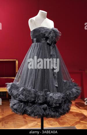 ABITO da sera - gros di seta e tulle - Gigliola Curiel - 1965 - Fireze, Palazzo Pitti, Museo della Moda e del Costume Foto Stock