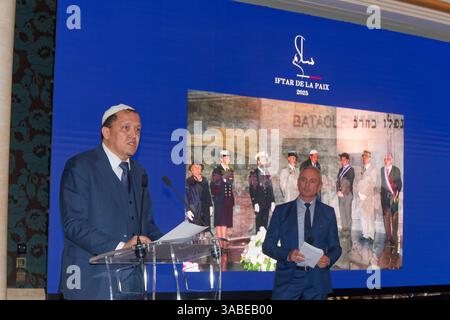 Parigi, Francia. 6 marzo 2025. Imam Chalghoumi partecipa a Peace Iftar all'Hotel du Collectionneur il 6 marzo 2025 a Parigi, Francia. Foto Stock